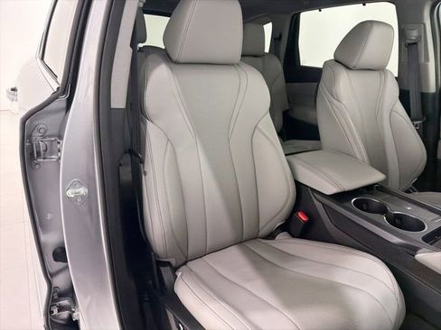 Certified 2026 Acura MDX SH-AWD w/ Technology Package image 19