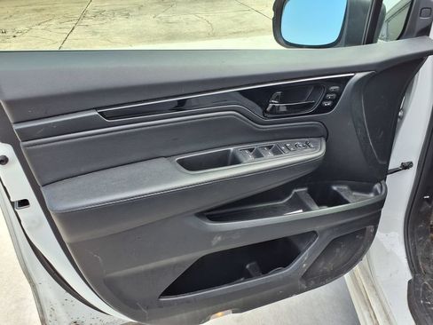 Used 2023 Honda Odyssey Touring image 18