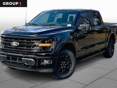 New 2025 Ford F150 XLT w/ Equipment Group 302A MID