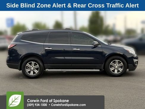 Used 2017 Chevrolet Traverse LT AWD/4WD image 10