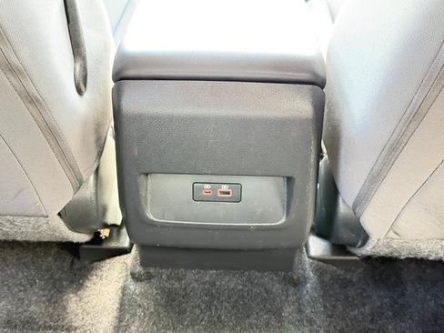 Used 2022 Nissan Frontier SV w/ Technology Package AWD/4WD image 31