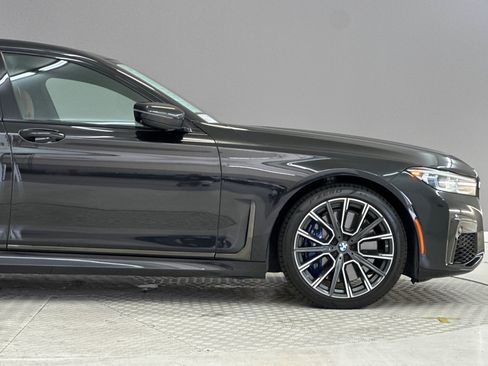 Used 2020 BMW 750i xDrive w/ Executive Package AWD/4WD image 35