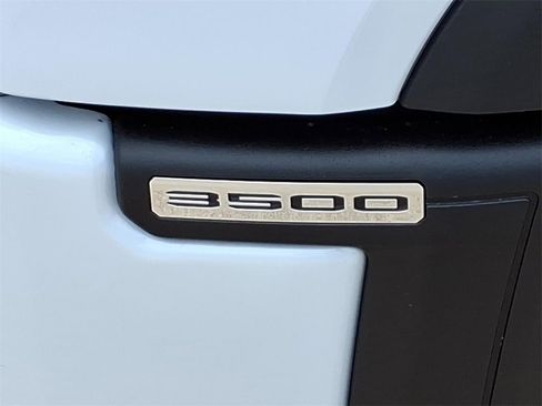 New 2026 GMC Sierra 3500 Denali w/ Denali Reserve Package image 10