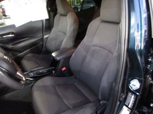 Used 2021 Toyota Corolla SE image 11