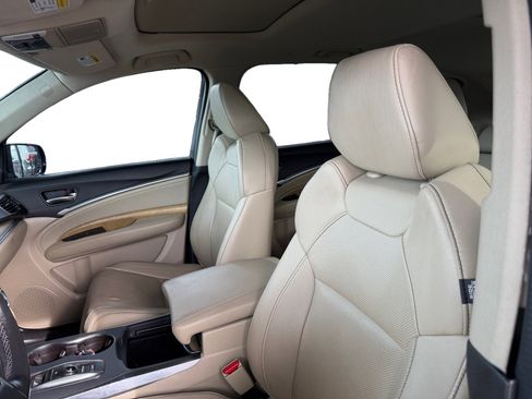 Used 2020 Acura MDX FWD w/ Technology Package image 9