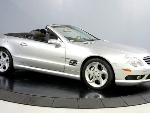 Used 2005 Mercedes-Benz SL 600 image 17