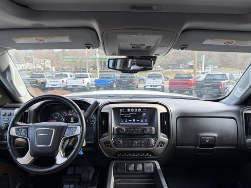 Used 2019 GMC Sierra 2500 Denali w/ Duramax Plus Package image 12