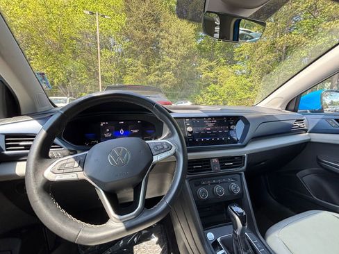 Used 2022 Volkswagen Taos SE AWD/4WD image 35