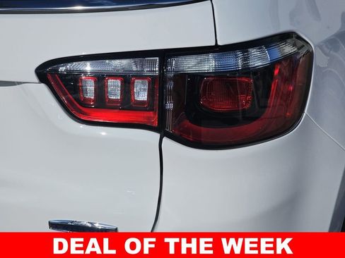 New 2026 Jeep Compass Latitude AWD/4WD image 40