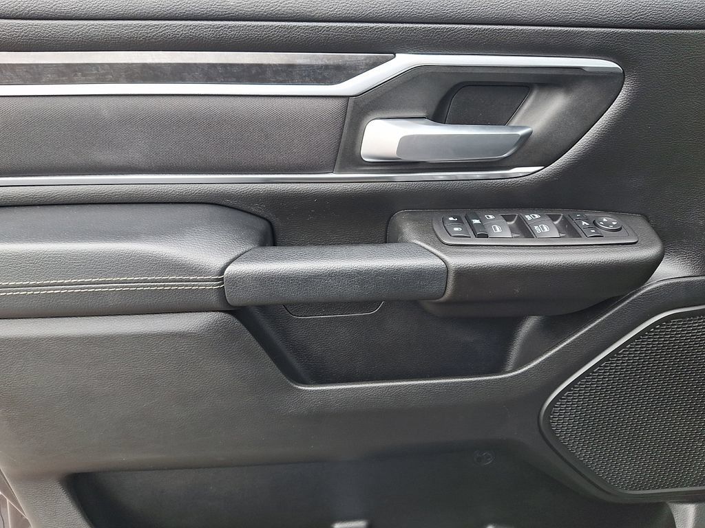 Used 2023 RAM 1500 Big Horn AWD/4WD image 12