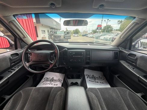 Used 2004 Dodge Dakota SLT w/ PWR Convenience Group AWD/4WD image 17