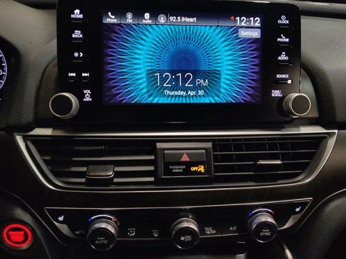 Used 2020 Honda Accord EX image 25