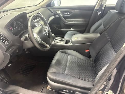 Used 2017 Nissan Altima 2.5 SV FWD image 12
