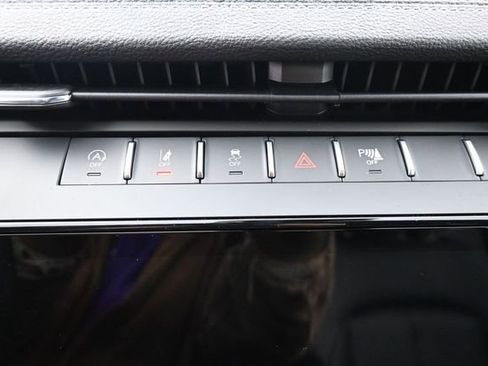 New 2026 Jeep Grand Cherokee L Limited AWD/4WD image 18
