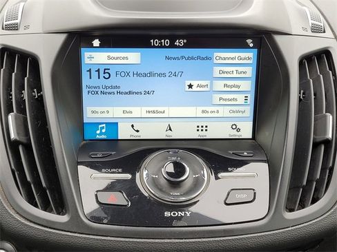 Used 2018 Ford Escape Titanium w/ Ford Safe & Smart Package image 16