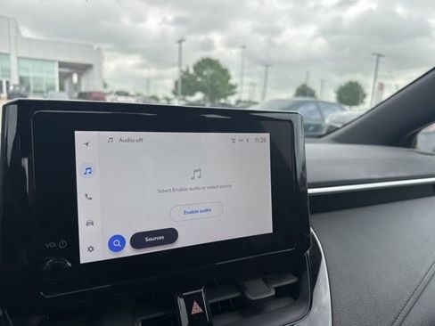 Used 2024 Toyota Corolla SE image 9