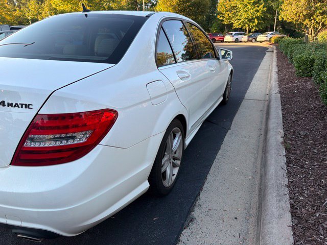Used 2013 Mercedes-Benz C 300 4MATIC Sedan image 10