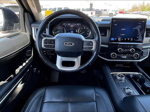 Used 2024 Ford Expedition Max XLT AWD/4WD image 6