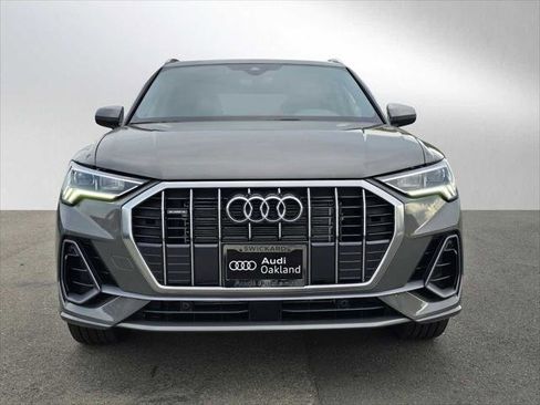 New 2025 Audi Q3 2.0T Premium image 8