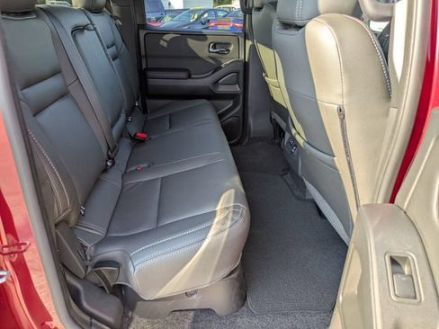 Used 2025 Nissan Frontier Pro-X w/ Pro Convenience Package RWD image 26