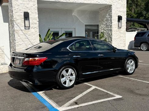 Used 2012 Lexus LS 460 w/ Luxury Value Edition RWD image 15