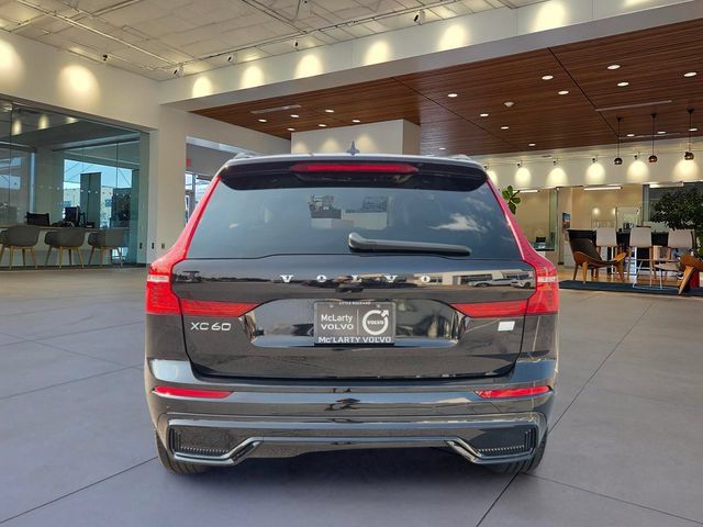 Certified 2024 Volvo XC60 T8 Core AWD/4WD image 6