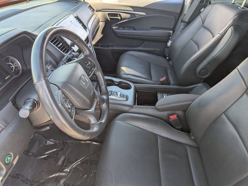 Certified 2023 Honda Passport EX-L image 17