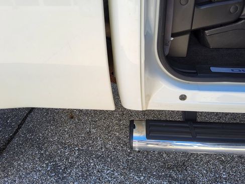 Used 2014 GMC Sierra 3500 Denali AWD/4WD image 40