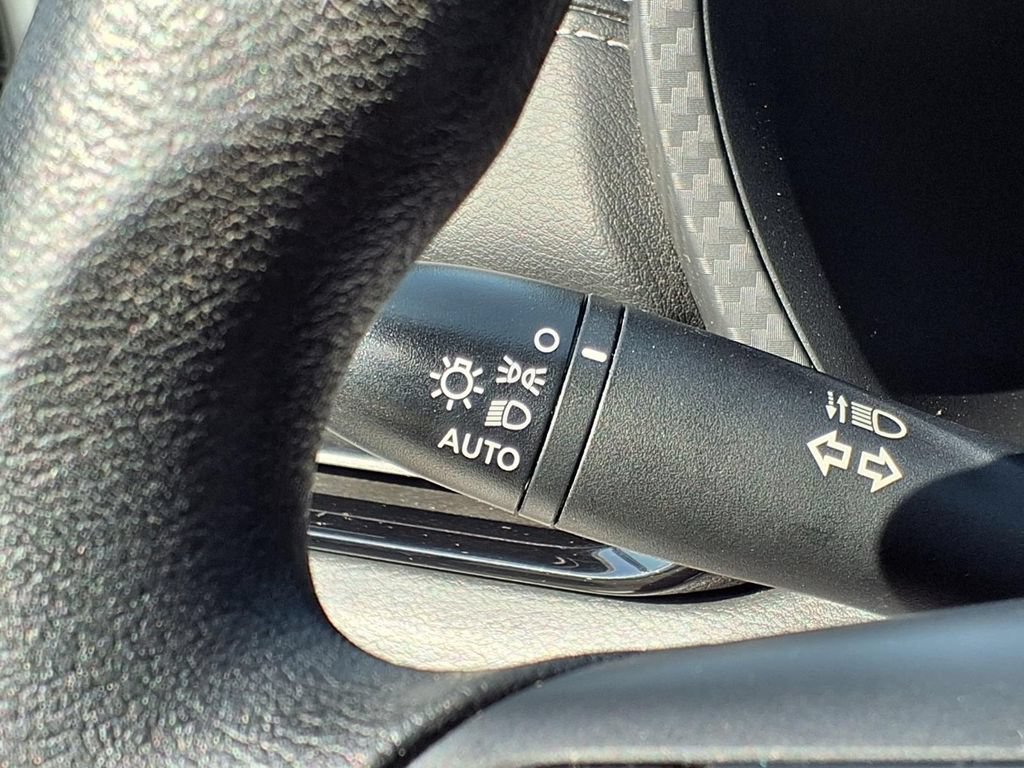Used 2024 Nissan Sentra SV FWD image 19