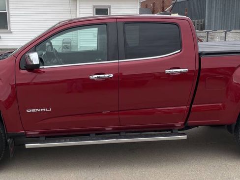 Used 2018 GMC Canyon Denali image 6