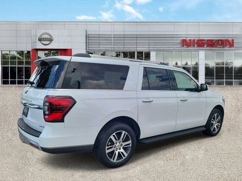 Used 2024 Ford Expedition Max Limited RWD image 5