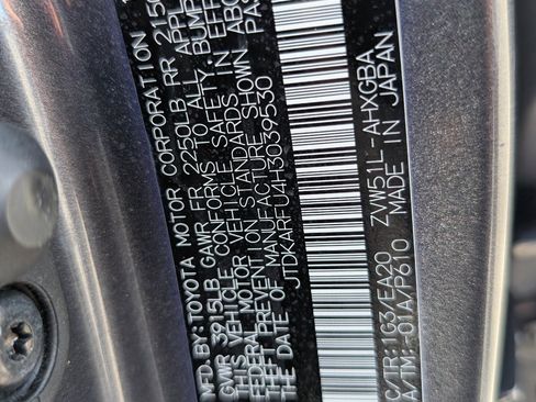 Used 2017 Toyota Prius Four w/ Premium Convenience Package FWD image 22