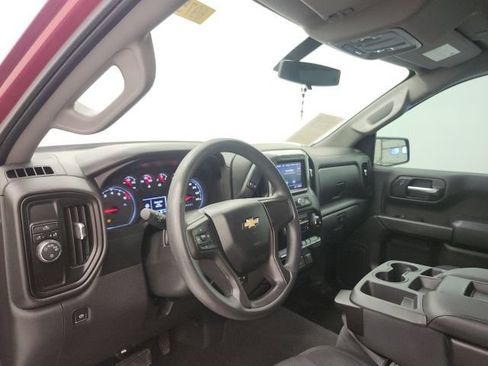 Used 2020 Chevrolet Silverado 1500 Custom w/ Custom Value Package RWD image 12