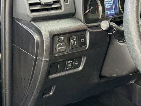 Used 2024 Toyota 4Runner TRD Off-Road image 17