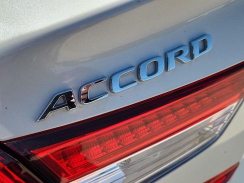 Used 2019 Honda Accord EX-L image 31