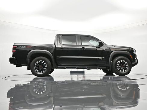 Used 2023 Nissan Frontier PRO-4X w/ Tow Package AWD/4WD image 39