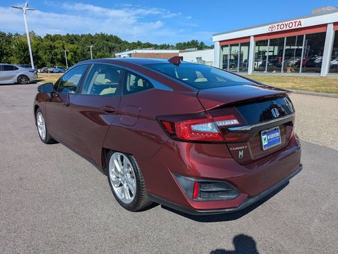 Used 2018 Honda Clarity Plug-In Hybrid image 3