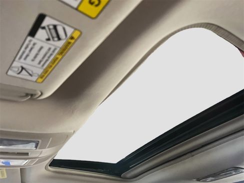 Used 2021 MAZDA CX-5 Carbon Edition image 23