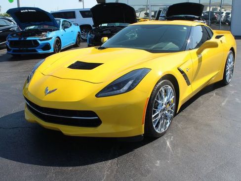 Used 2015 Chevrolet Corvette Stingray Coupe w/ 2LT Preferred Equipment Group RWD image 2