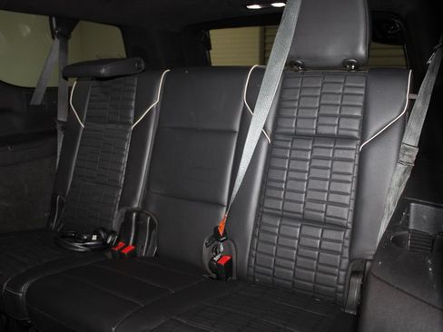 Used 2021 Cadillac Escalade ESV Sport Platinum AWD/4WD image 27