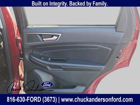 Used 2017 Ford Edge Titanium w/ Equipment Group 301A image 26