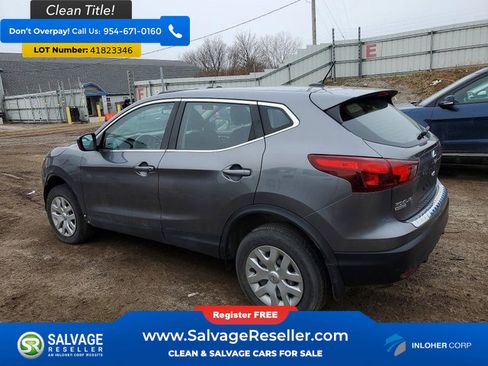 Used 2019 Nissan Rogue Sport S FWD image 3