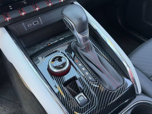 Used 2024 GMC Canyon AT4X AWD/4WD image 29