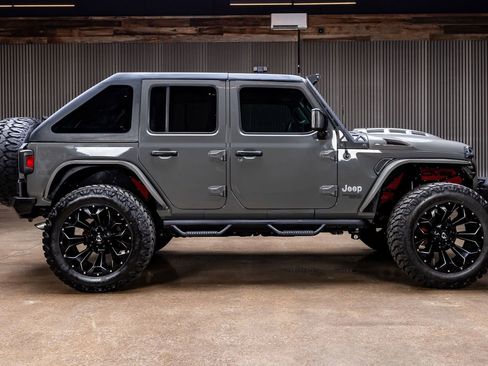 Used 2019 Jeep Wrangler Unlimited Sport S AWD/4WD image 10