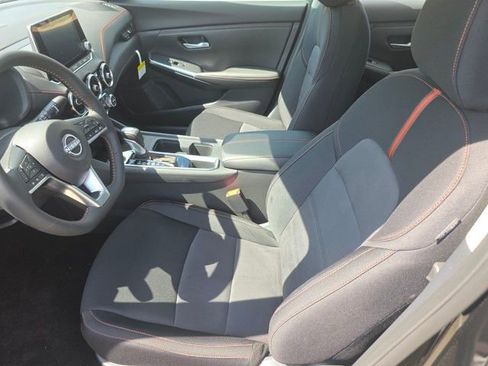 New 2025 Nissan Sentra SR w/ Midnight Edition image 27