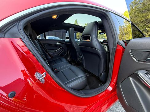 Used 2019 Mercedes-Benz CLA 250 CLA250 4MATIC w/ Premium Package image 12