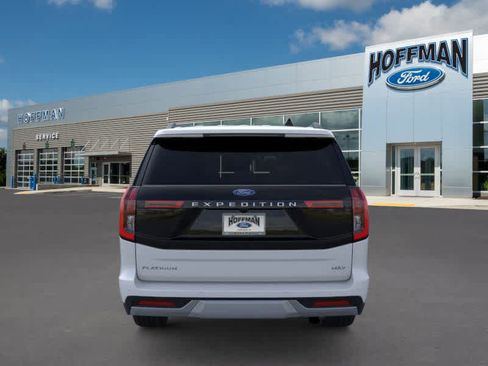 New 2026 Ford Expedition Max Platinum w/ Driver's Package image 7