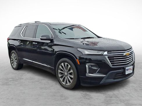 Used 2023 Chevrolet Traverse Premier AWD/4WD image 7