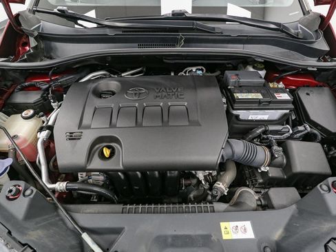 Used 2019 Toyota C-HR LE image 12