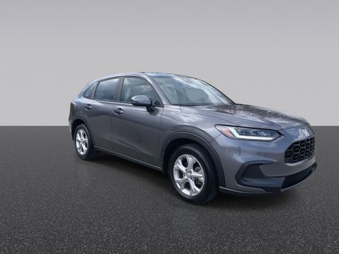 Certified 2024 Honda HR-V LX image 3
